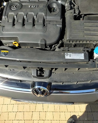 Volkswagen Golf cena 41500 przebieg: 127000, rok produkcji 2015 z Turek małe 92